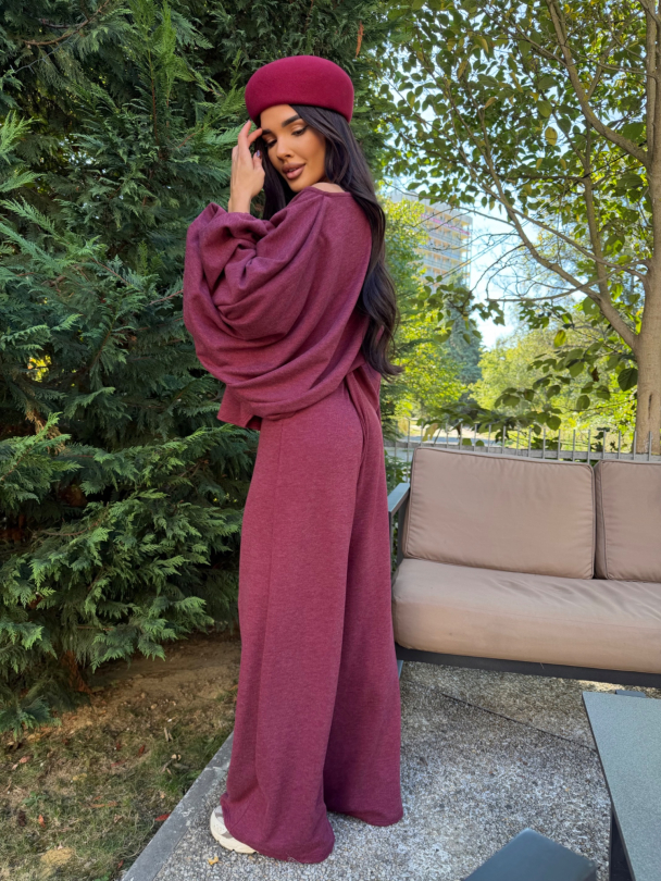 Pantaloni Day Off Deep Cherry