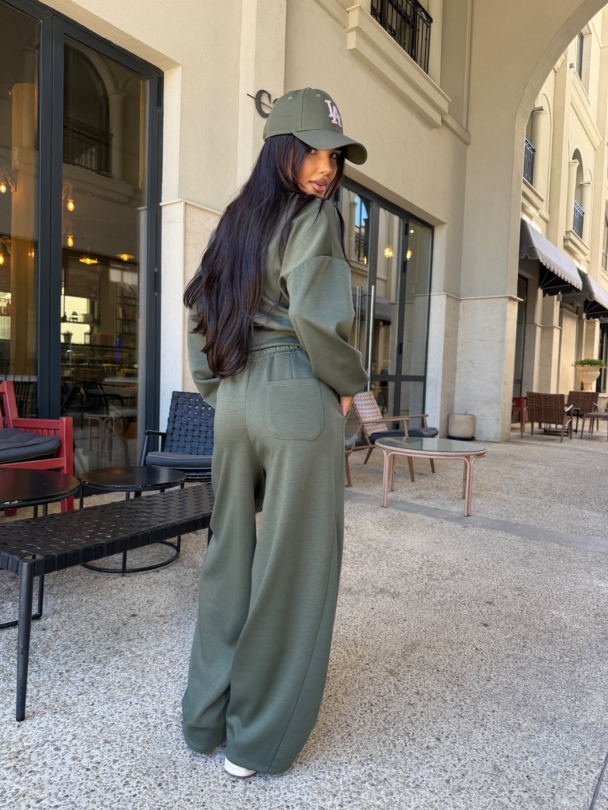 Pantaloni On Repeat Military