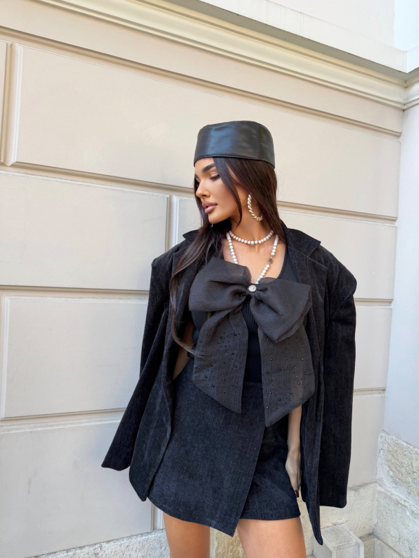 Pantaloni cu fustă Renate Black