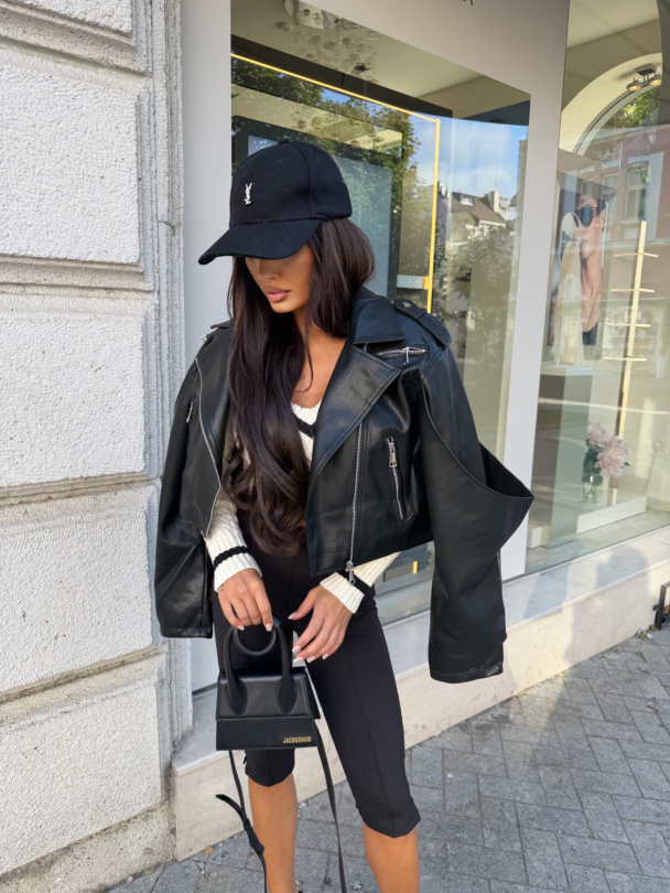 Jacheta Berbier Black