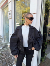 Jacheta Bommby Black