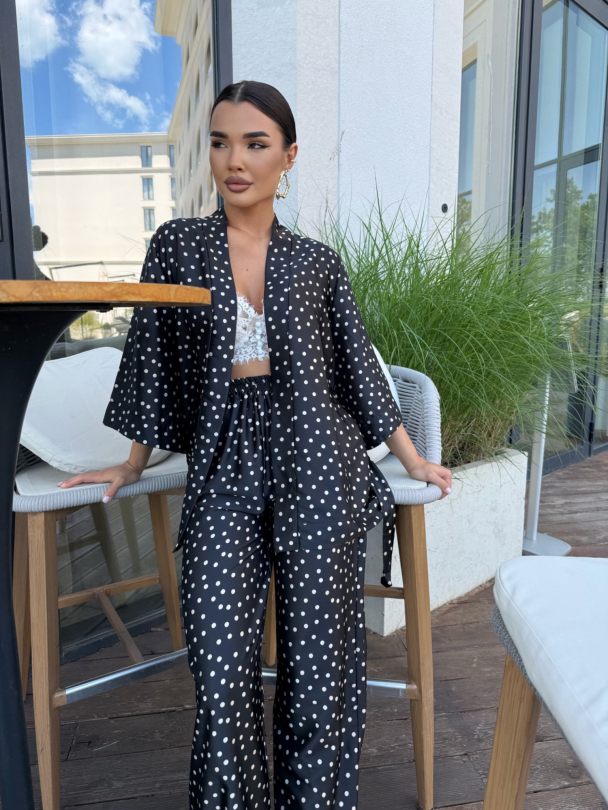 Kimono Melting Point Black