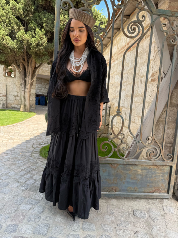 Fusta Spirovs Black