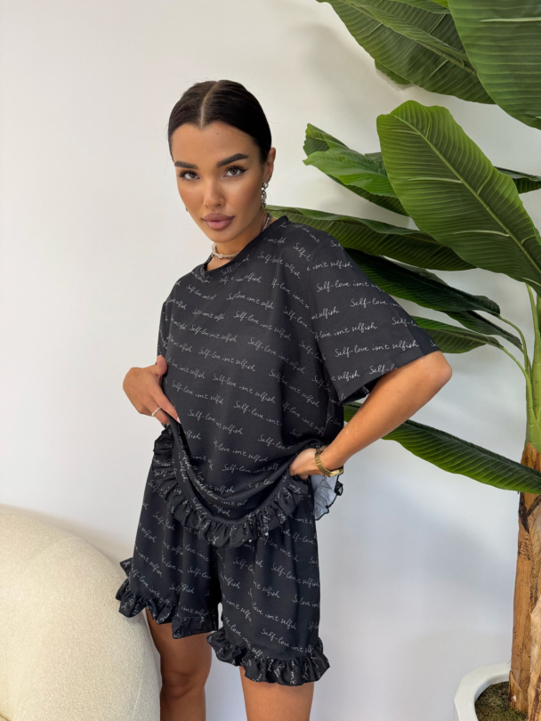 Pantaloni scurti Self Love Black