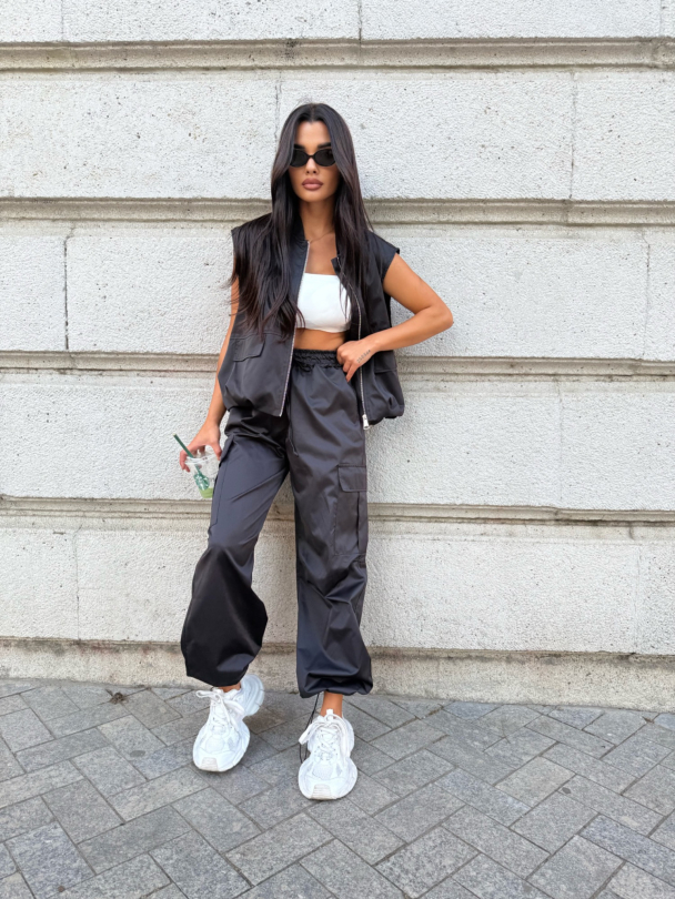 Pantaloni Elara Black