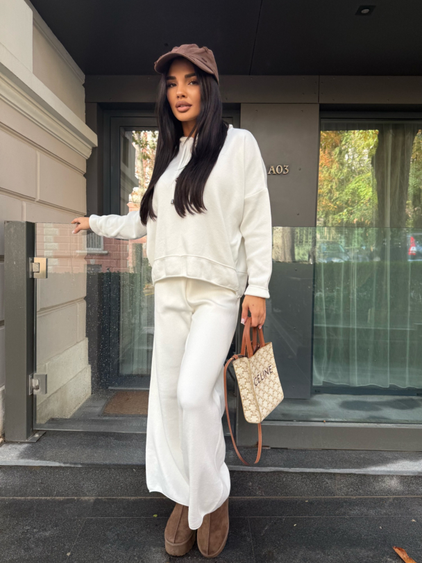 Pantaloni tricotați Benitta White