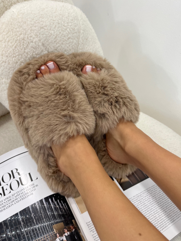 Papuci de puf Bibby Milk Chocolate