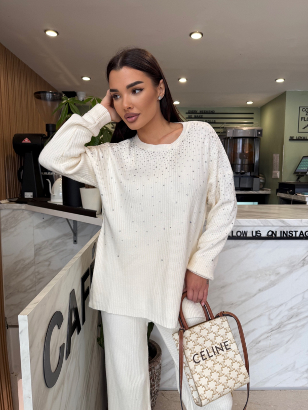 Pulover Lavender Field Milky