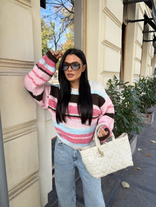 Pulover Luvina Pinky World