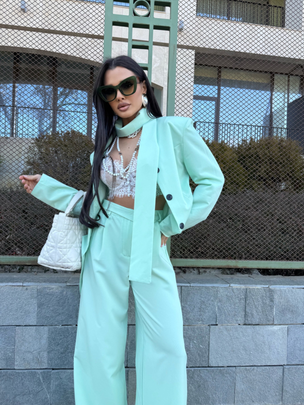 Set jachetă și eșarfă Kevin Matcha