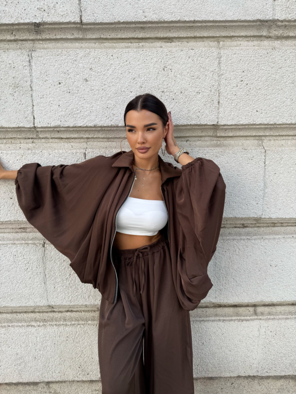 Hanorac Amika Chocolate