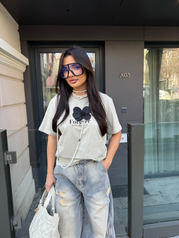 Tricou Forever is an illusion Oat Milk