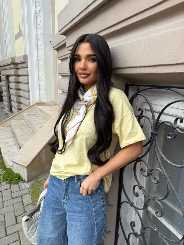 Tricou cu eșarfă Leonidas Butter Yellow